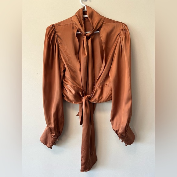 With once Wilfred top no longer available in this style! - Picture 2 of 6